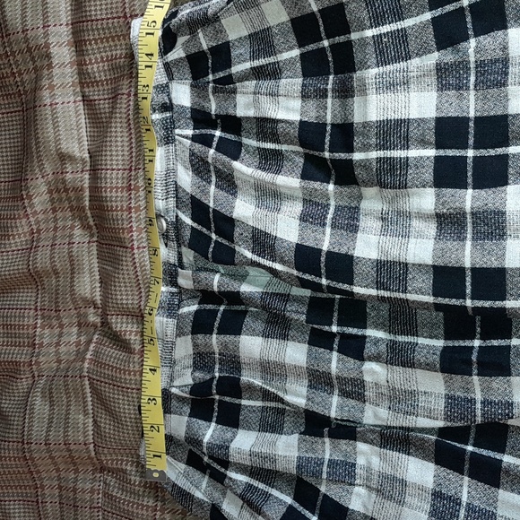 🌺BLACK & BEIGE SHORT Set - Picture 3 of 7